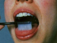 Методика чистки зубов. Нужно чистить и язык